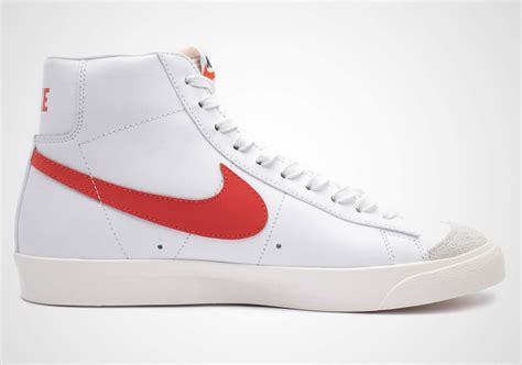 nike blazers red